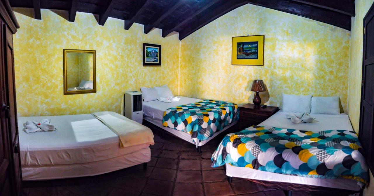 Hotel Central Antiguainn Eksteriør bilde